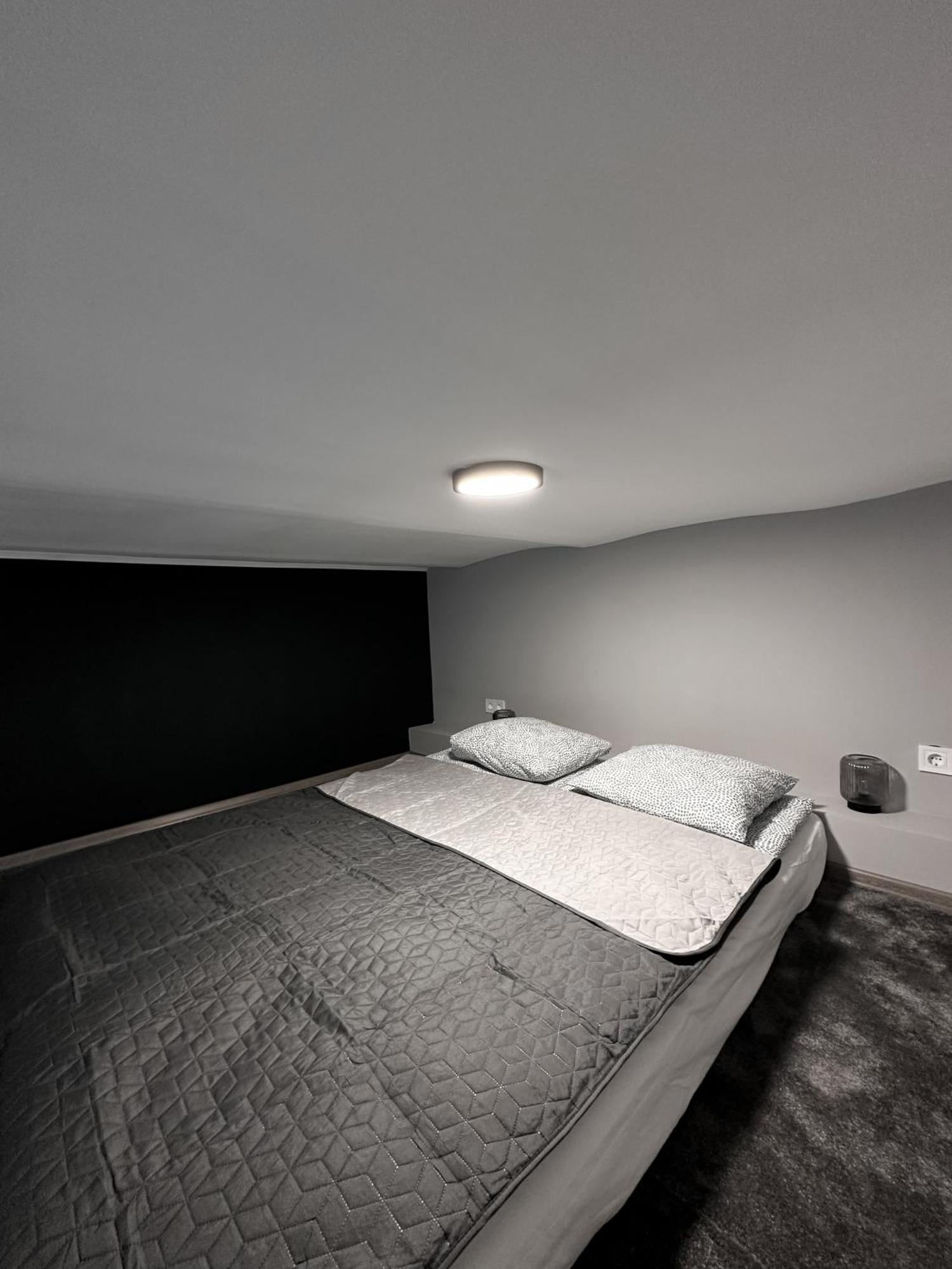 Ya House Aparthotel Budapest Ruang foto