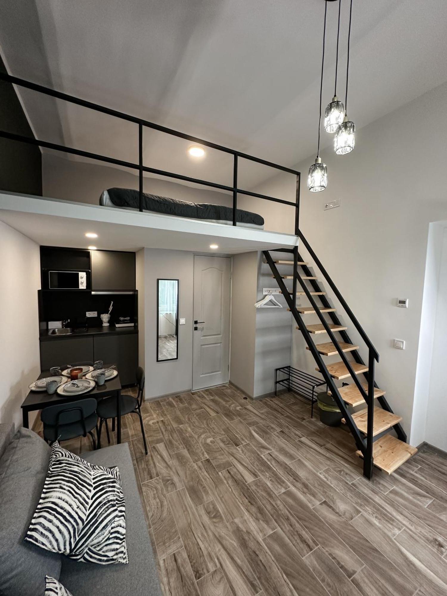 Ya House Aparthotel Budapest Bagian luar foto